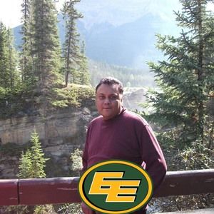 Meet your Posher, Canada